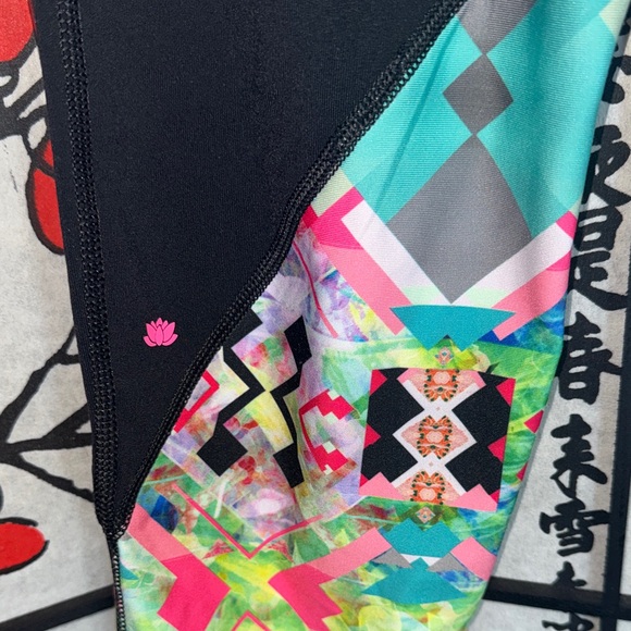 Pink Lotus XL Colorful Geometric Exercise Stretch Compression Running Leggings - Picture 6 of 12